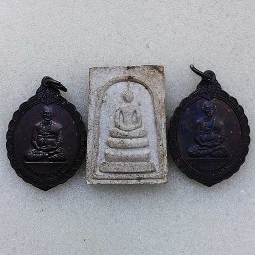 ครูบาบุญชุ่ม วัดพระธาตุดอนเรือน เคาะเดียวครับ