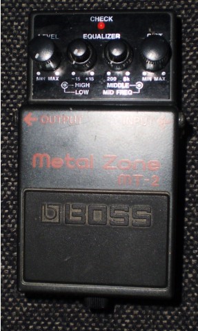 เอฟเฟค กีต้าร์ไฟฟ้า Boss รุ่น MT-2 Metal Zone