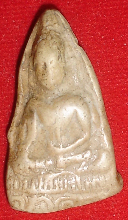 พระท่ามะปรางค์กรุเจดียอดทอง เนื้อดิน