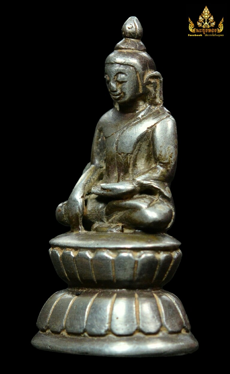 พระบูชาเงินแกะ ขนาดห้อยคอ