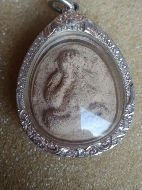 ปิดตารุ่นแรกครูบาจันต๊ะ กรอบเงิน