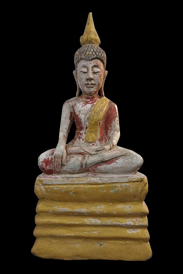 พระไม้แกะล้านนา สวยสมบูรณ์