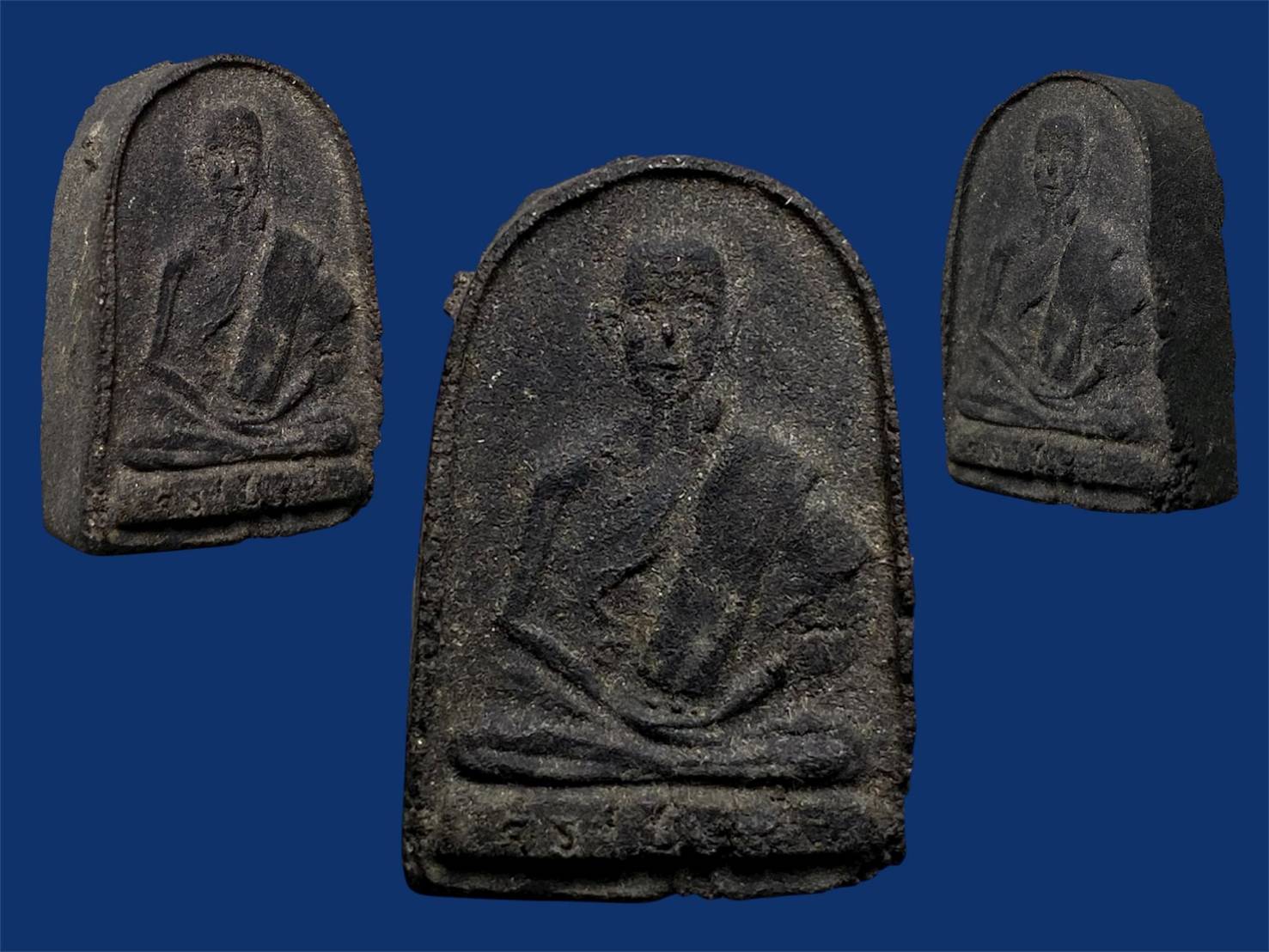 พระผงครูบาผาผ่า หลังยันต์นูน รุ่น 1