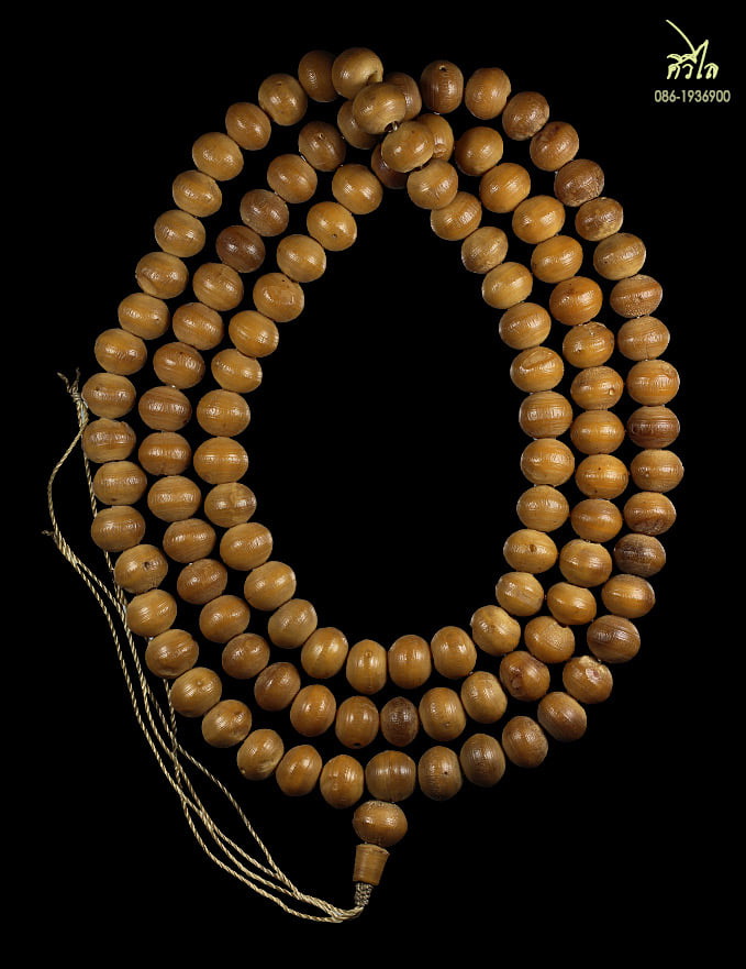 ประคำหวายหินหลวงปู่ครูบาชัยวงศ์ วัดพระพุทธบาทห้วยต้ม สวยเชือกเดิม แห้งเก่าดูง่าย