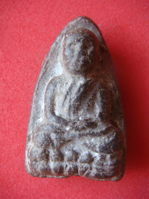 พระหลวงปุ่ทวดเนื้อว่าน ปี2497