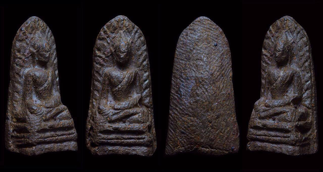 พระรอดวัดพระสิงห์ พิมพ์ใหญ่หูขีด