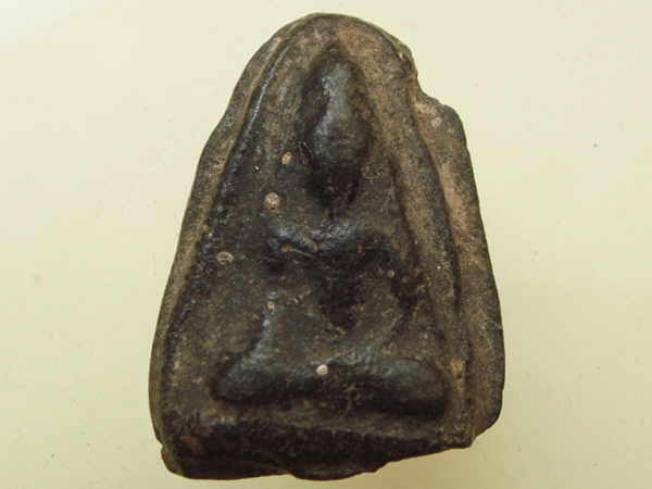 พิจิตร บ้านกล้วย เนื้อดิน ผิวเดิมๆ