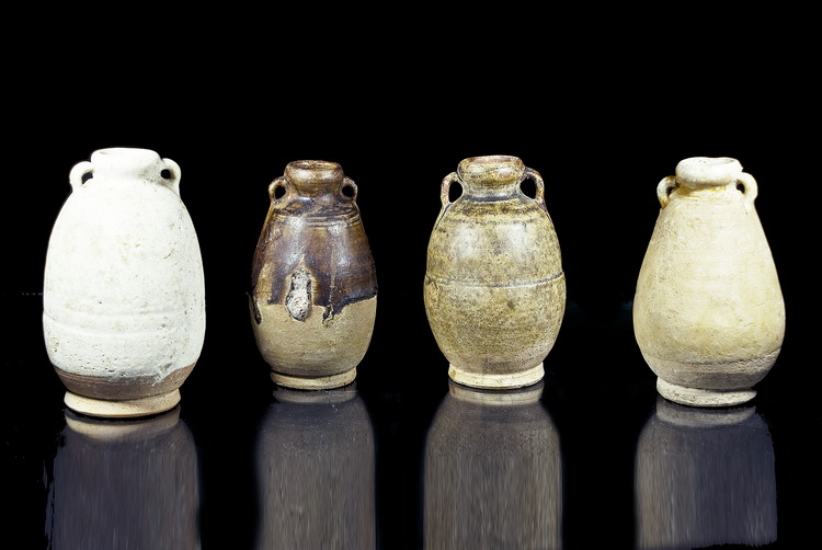 กระปุกสังคโลค 3ใบ สูง5นิ้วสมบูรณ์ไม่มีซ่อม