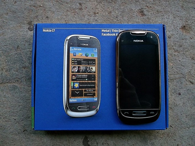 Nokia C7 สภาพ90%