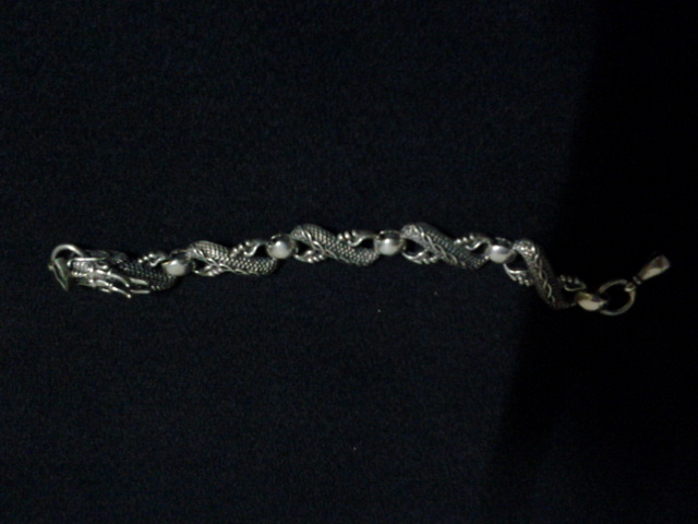 สร้อยข้อมือเงิน