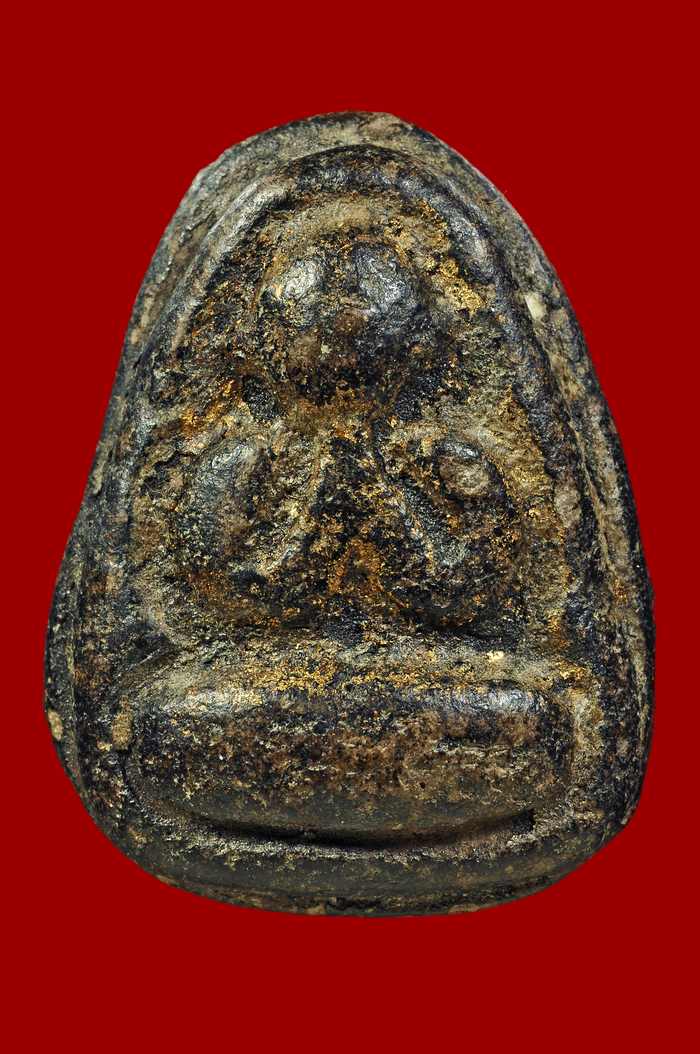 พระปิดตาหลวงปู่จีนพิมพ์แข้งหมอน