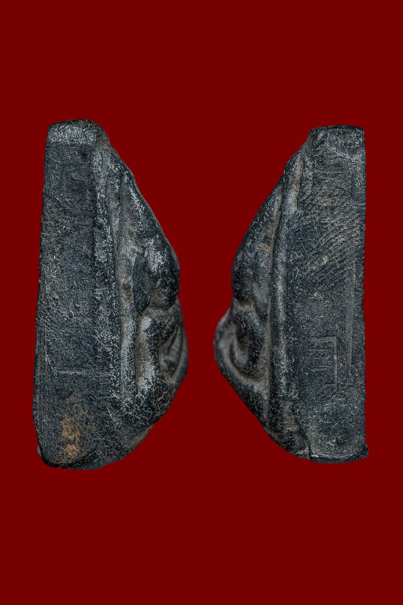 พระนางพญา วัดสุดสวาสดิ์ พิมพ์หูกระต่าย 