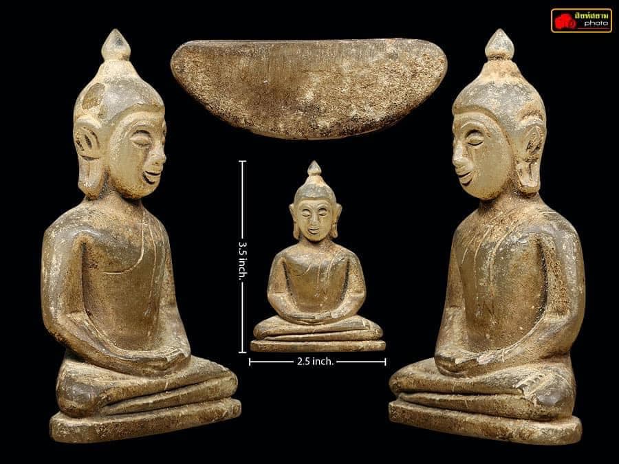 พระบูชากรุฮอด เนื้อแก้วเพรชน้ำค้าง