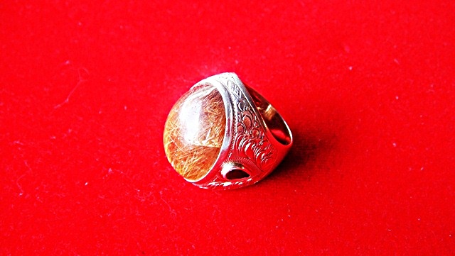 เเหวนเงินเเท้หัวเเหวนเเก้วไหมทอง