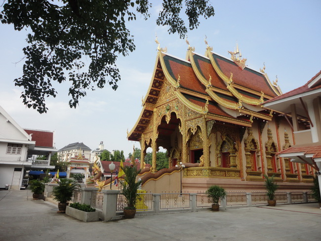 ขอบคุณทุกท่านที่ร่วมประมูลพระร่วมทำบุญนะครับ