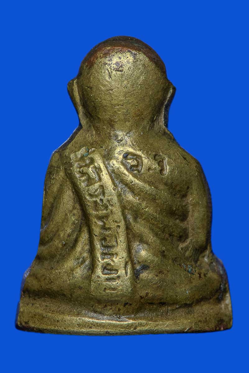 หลวงพ่อเงิน ออกวัดวังจิก ปี 15 สภาพใช้