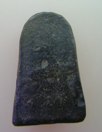 เกศาครูบาพิมพ์พระลือหน้ายักษ์เนื้อผงใบลาน