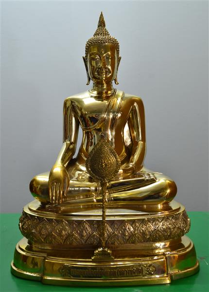 ..พระพุทธไตรรัตนนายก หลวงพ่อโต (ซำปอฮุดกง ) ขนาดหน้าตัก ๙ นิ้ว รุ่นพิเศษ ครบรอบ ๖๘๘ ปี วัดพนัญเชิงวร