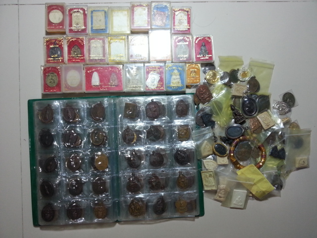 เหมาๆครับ หลวงพ่อคูณประมาน300องค์ เป็นพระของคุณตาแต่คุณตาไม่อยู่แล้ว