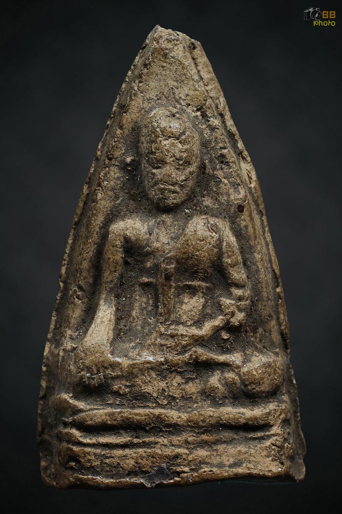 หลังย่น ครูบา พิมพ์มารวิชัย ก้นอุด