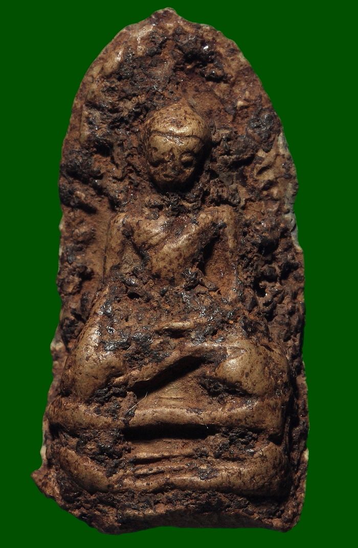 พระรอด 11