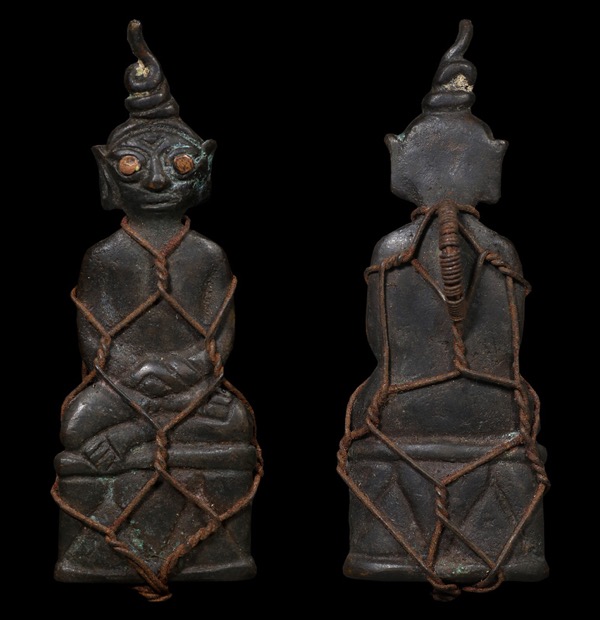 สุดยอดเครื่องรางมหาเสน่ห์ ไอ้งั่ง(ตาแดง)