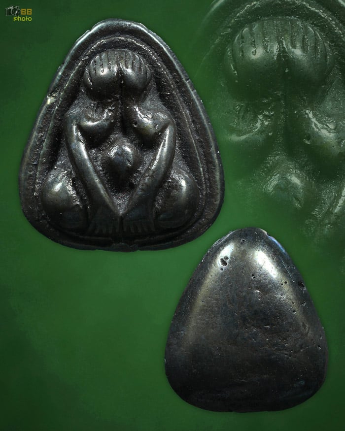 พระปิดตาเนื้อเมฆสิทธิ์ หลวงพ่อทับ