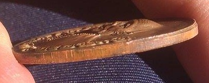 เหรียญ รุ่นแรกครูบาชุ่ม บล๊อค2ตาครับ