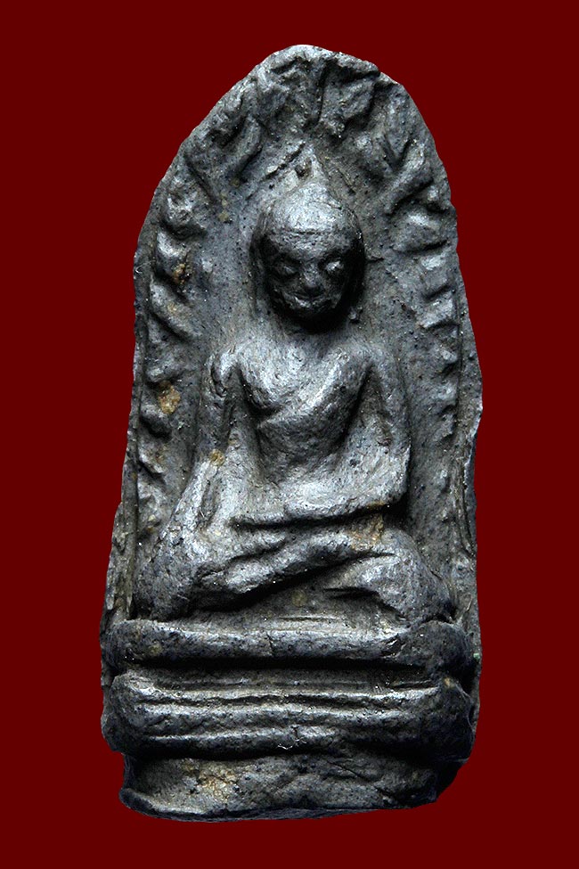 พระรอดกรุวัดมหาวัน พิมพ์ใหญ่