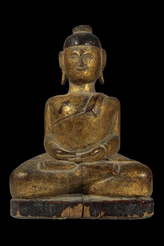 พระเจ้าไม้ล้านนาปางสมาธิ