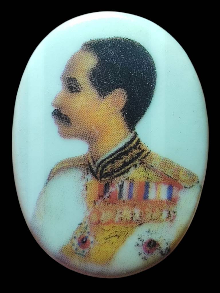 หลวงพ่อเกษม ล็อกเก็ต ร.5แผ่นเงิน ปี35(7)