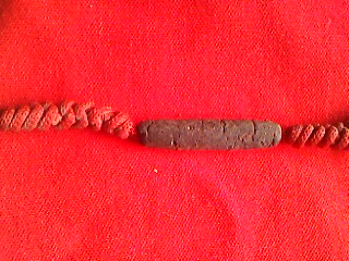 ตะกรุดเนื้อครั่ง อันที่2 เก่าๆๆ อธิบายด้วยภาพ