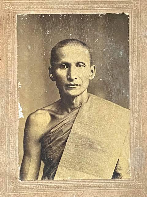 กะลาตาเดียวแกะราหูหลวงพ่อปิ่นวัดศรีษะทอง