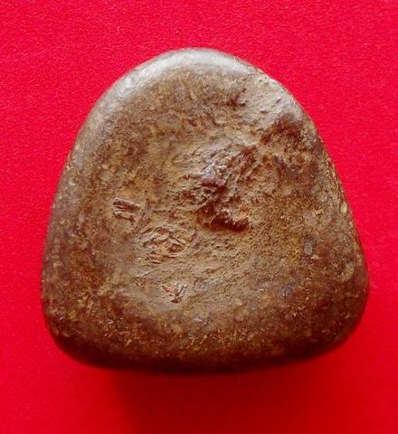 พระปิดตา ลพ.โต วัดเนินสุทธาวาสเนื้อชืนตะกั่ว