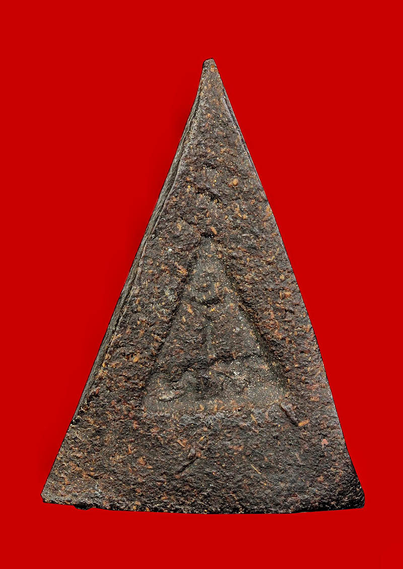 พระนางพญาหลวงปู่ฝั้น รุ่นแรก