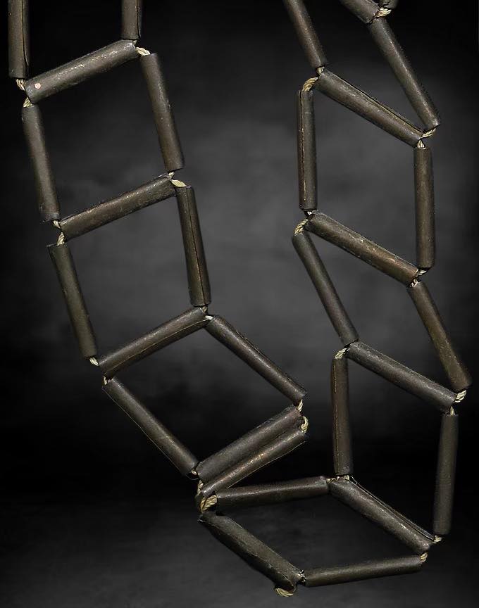 ตะกรุดยันต์ร้อยแปดคาดเอวล้านนา