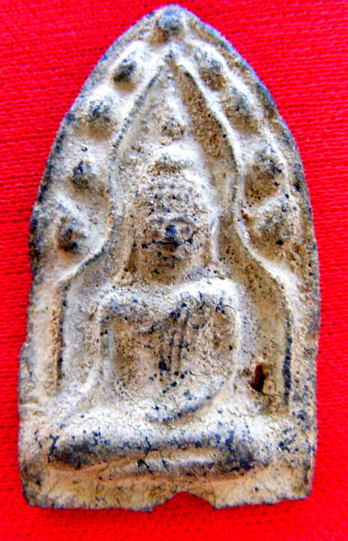 พระเนื้อชิน