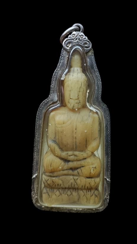 พระพุทธแกะจากกระดูก ไม่ทราบที่เก่า