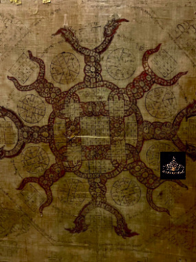 ผ้ายันต์นาคเกี้ยวล้านนาโบราณ 