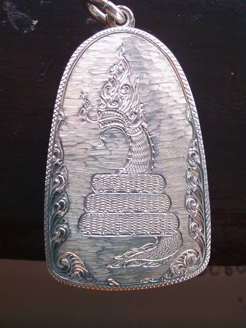 ยอดขุนพล  กรุสันธาตุ พิมพ์เสมา นิยม