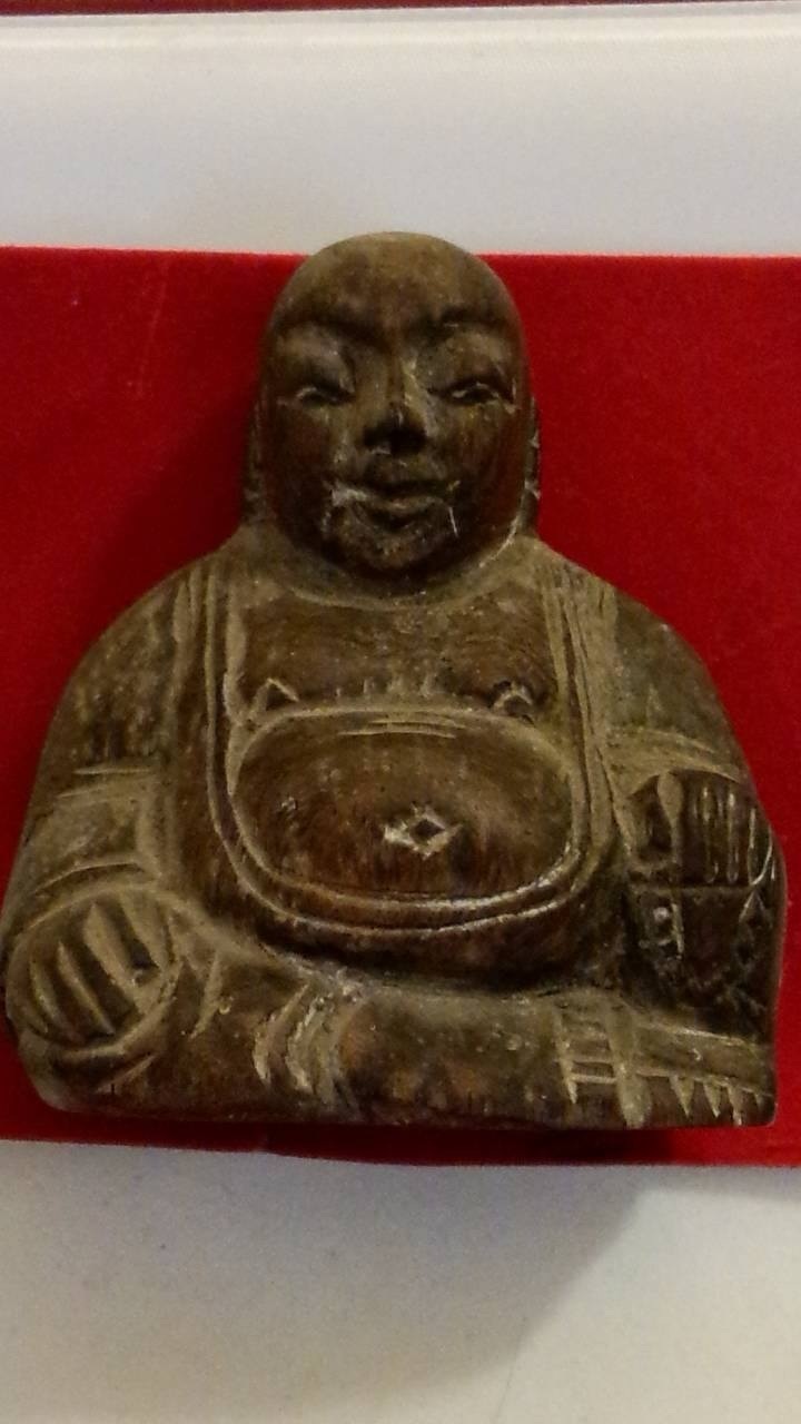 พระสังกะจายน์ ไม้แกะ น้าตัก2.8"สูง3" เก่าสวยครับ