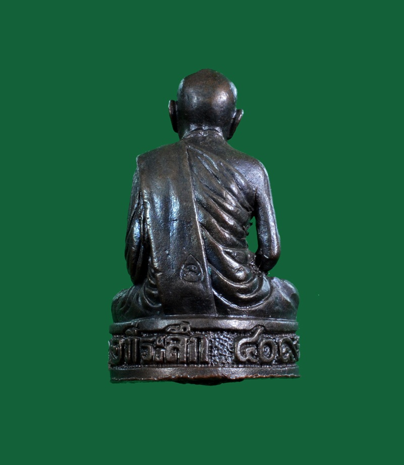 รูปหล่อลอยองค์หลวงปู่ทิมก้นอุดผงพรายกุมาร กล่องเดิมๆ เคาะเดียว