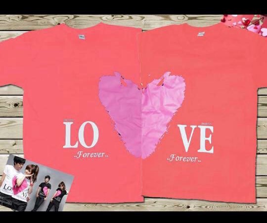 !! เคาะแรก  ชุดสวยๆมือ1 เป็นคู่ เลือกไชร์ได้ตามต้องการ 