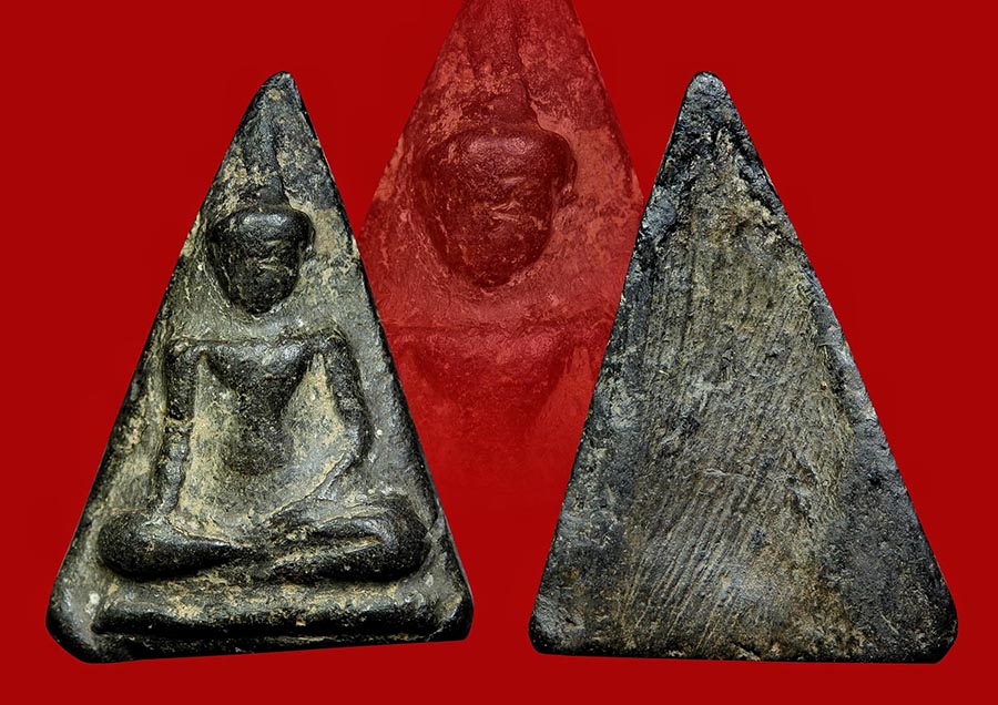 พระนางกำแพง สามเหลี่ยม พิมพ์ตื้น