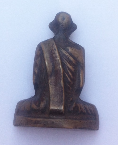 หลวงพ่อเดิมเก่าเก่าค่ะ