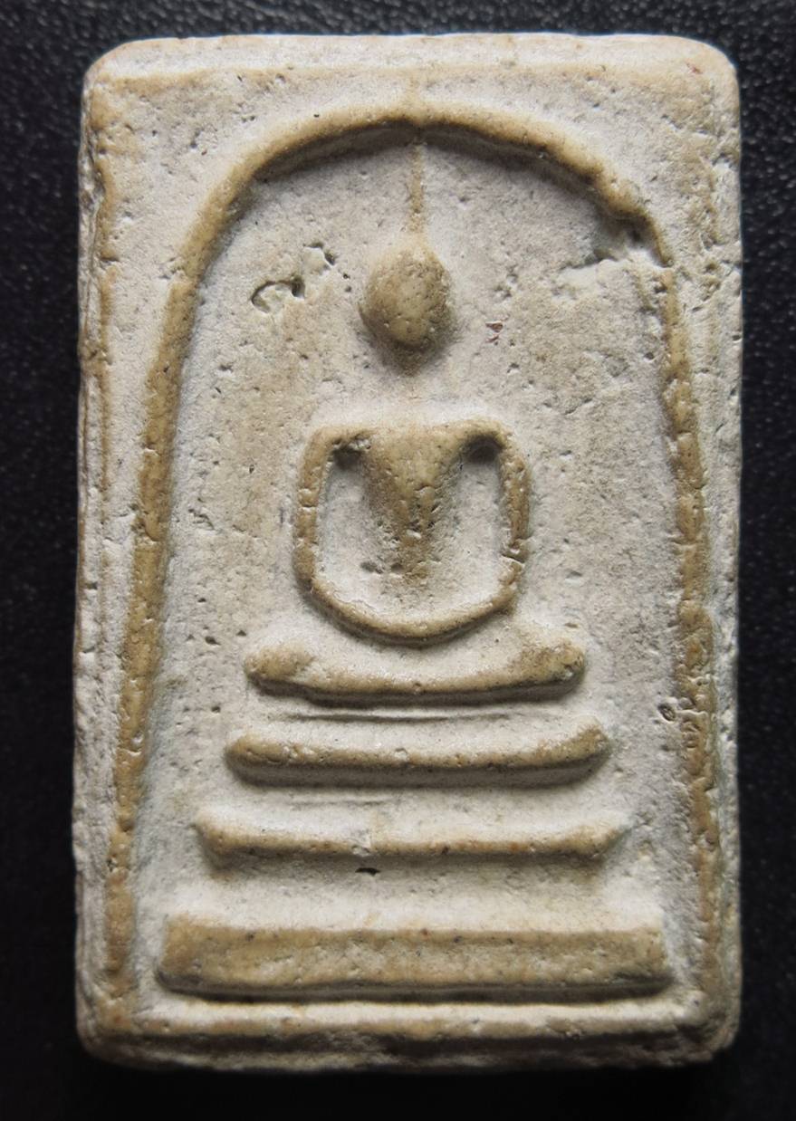 พระสมเด็จวัดระฆังพิมพ์ใหญ่ ทรงใหญ่พระประธาน พิมพ์นิยม เนื้อสากลนิยม