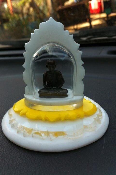 หลวงพ่อเกษม 3นะ ปี37