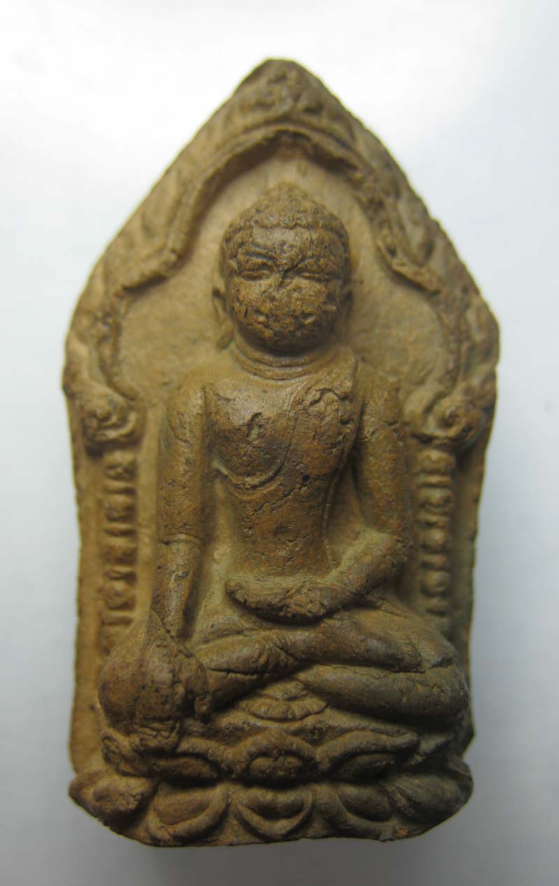 รบกวนสอบถามท่านผู้รู้หน่อยครับ