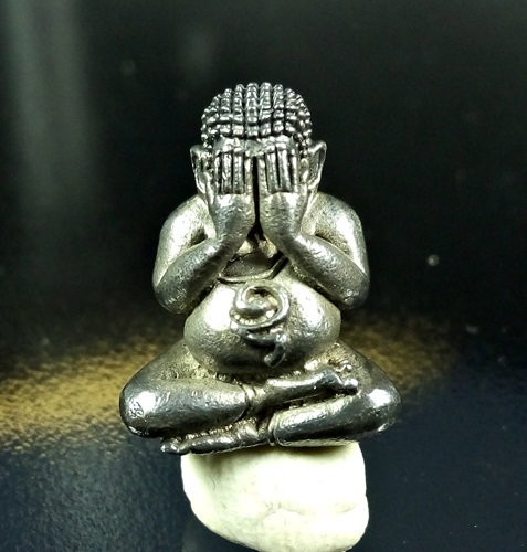 ปิดตามหาโชค(ปุ้มปุ้ย) หลวงพ่อเมือง เนื้อเงิน