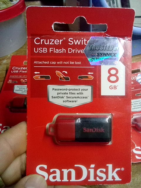 usb flash drive 8 gb.sandisk